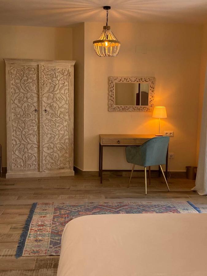 Hotel Palacio Conde Del Alamo Aroche Kültér fotó
